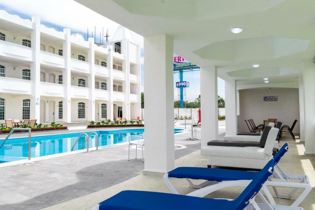 Hotel Splash Inn Alcocer Esterno foto